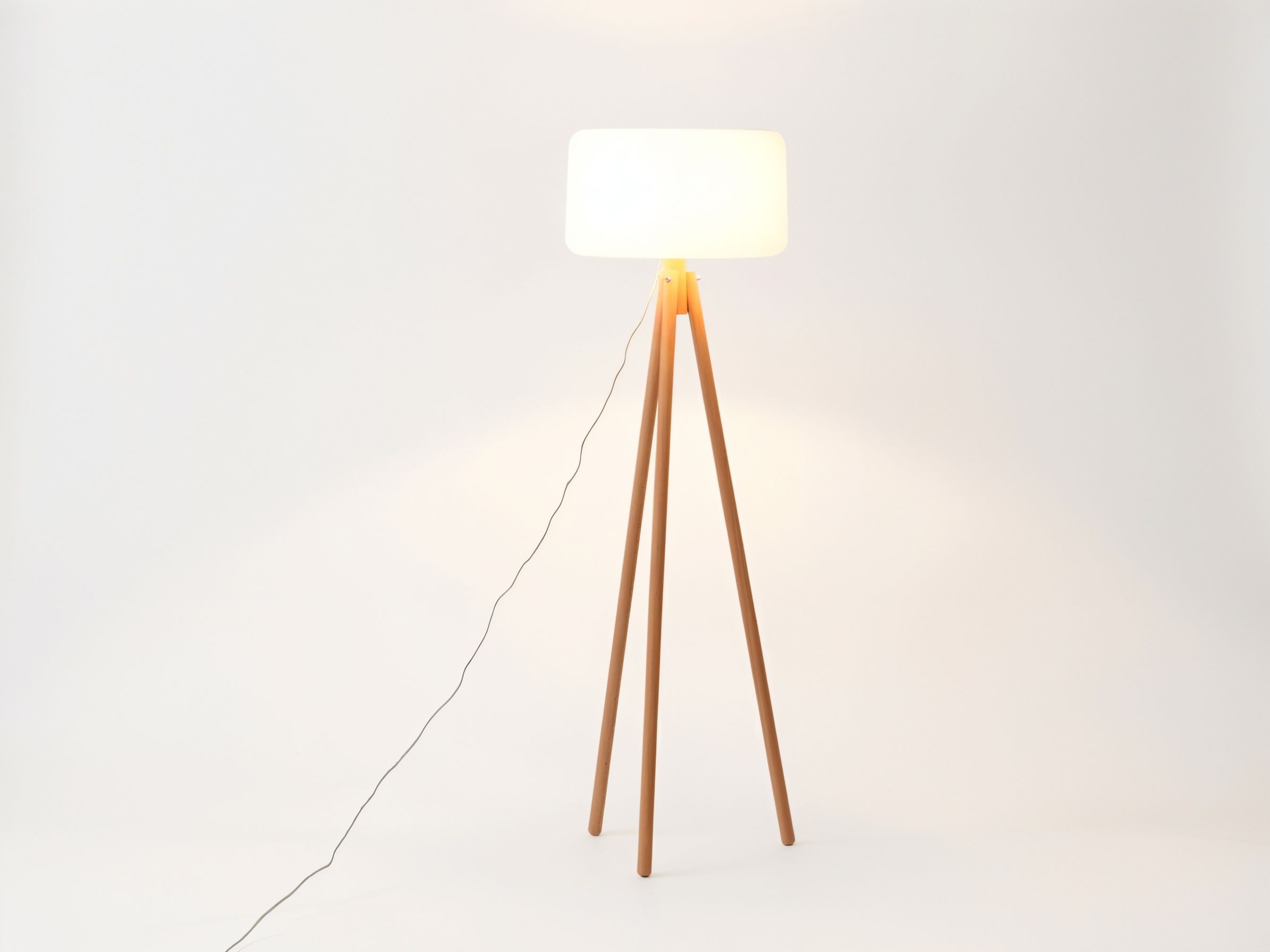 New Garden Chloe staande buitenlamp led dimbaar met kabel ø 43cm (h: 140cm)