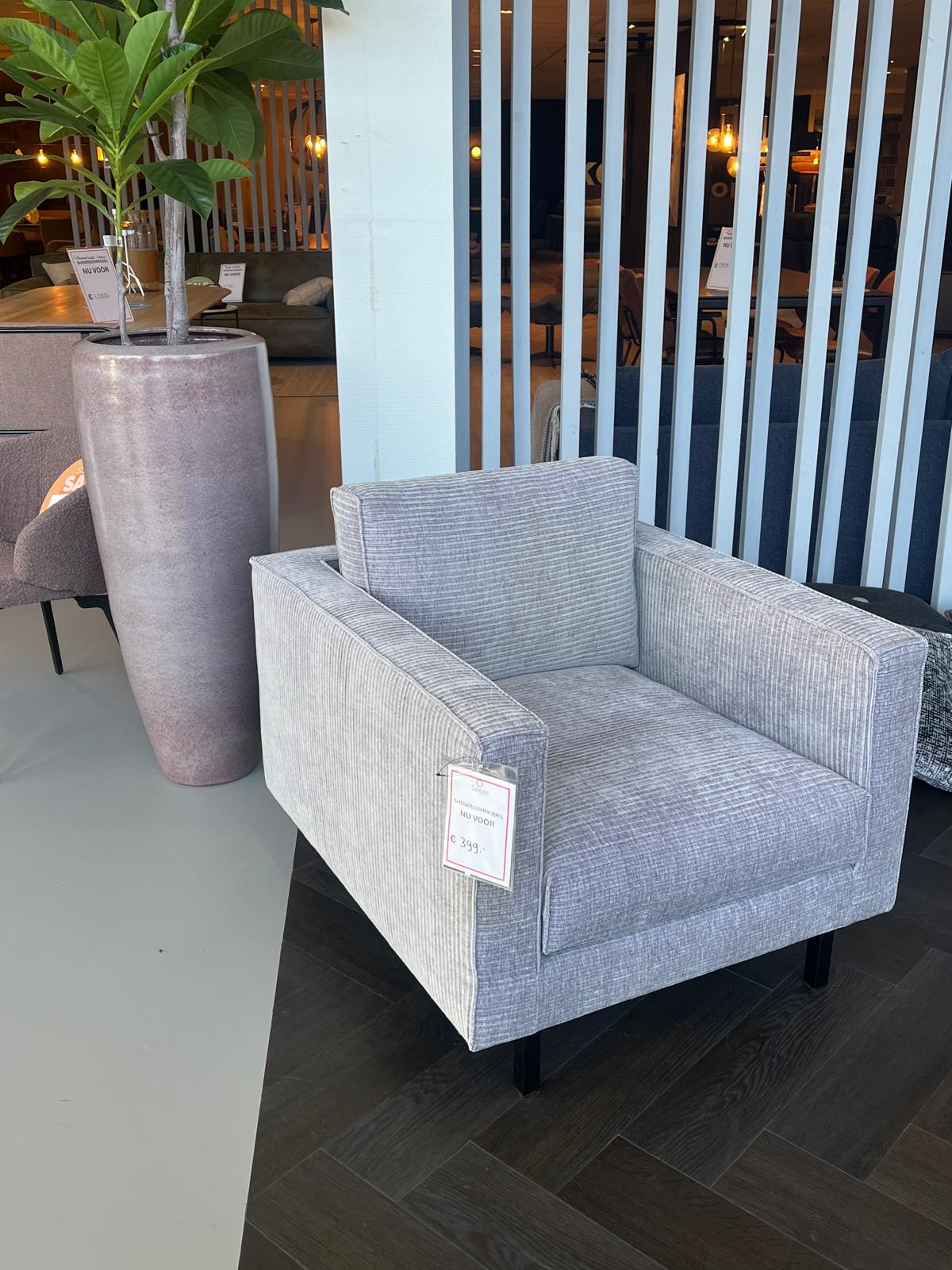 Check Chair