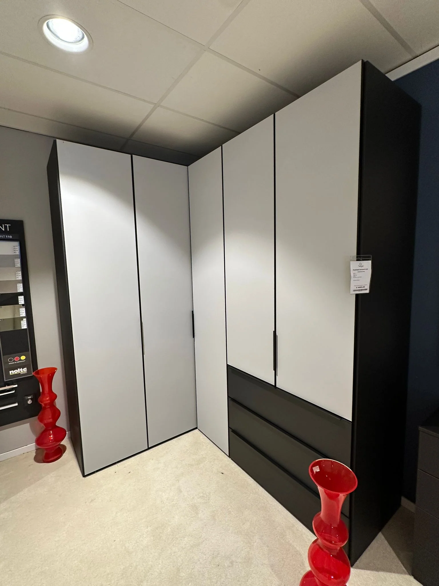 Linnenhoek kast grijs